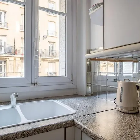 Apartment Goujon - Cozy In Nation-picpus Neighborhood Paris